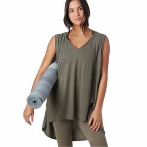 Free People City Vibes Tank Top Green Small